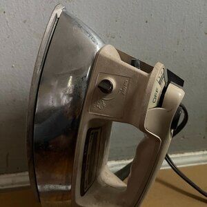 vintage General Electric (GE) steam and dry iron,